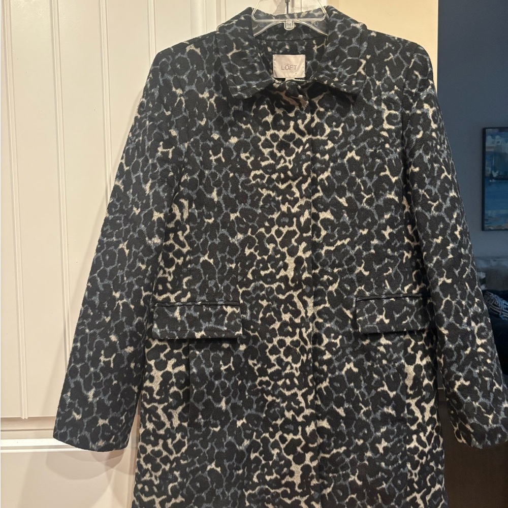 LOFT Women's Black and  Gray Animal Print Pea Coat